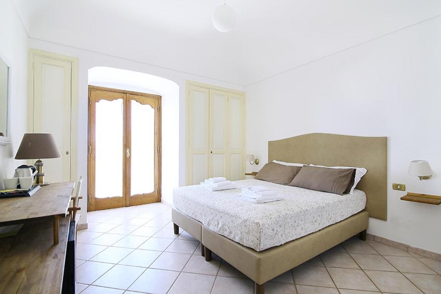 Bed and Breakfast Colle Dell'Ara Positano Habitación foto