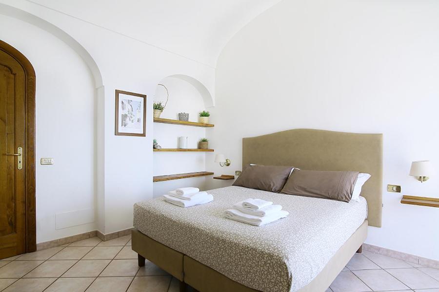 Bed and Breakfast Colle Dell'Ara Positano Exterior foto